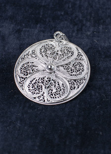 Pendente de Prata com enfeite polvo